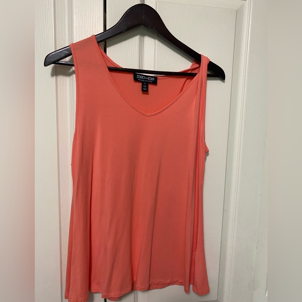 Spring tank top excellent condition